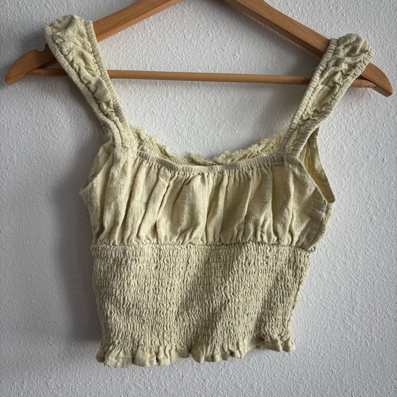 Bershka Pale Greenish Yellow 100% Cotton Ruffled Smocked Crop Top - Picture 4 of 5